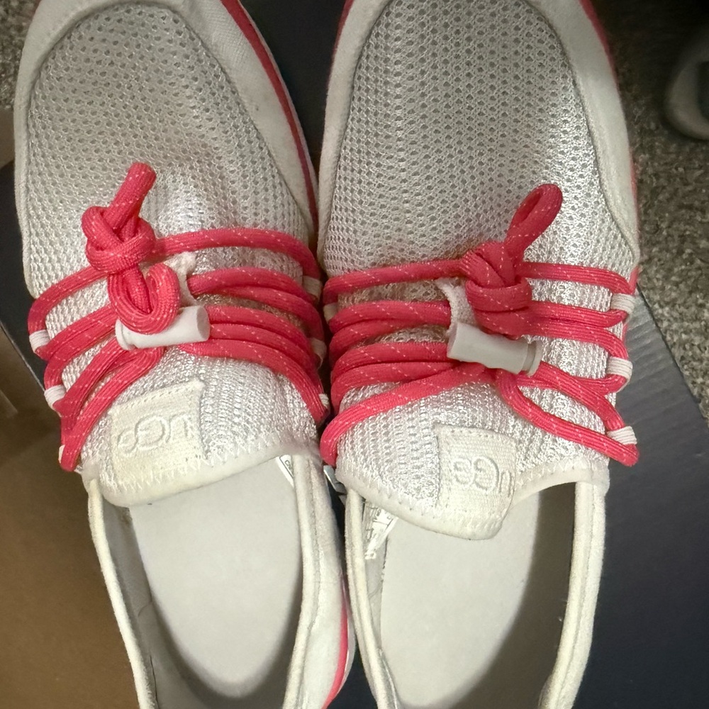 Uggs Clogs - image 2